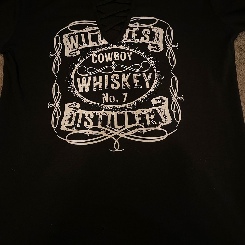 Country Tee - Picture 2 of 2